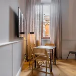 Spiriti Home Apartment , New Opening Piazza Di Pietra