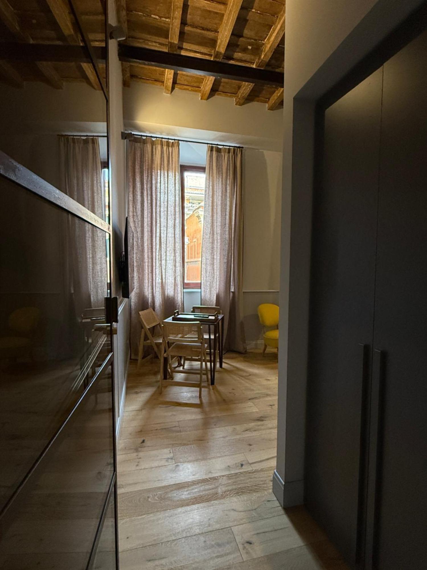 Spiriti , New Opening Piazza Di Pietra Appartamento Roma